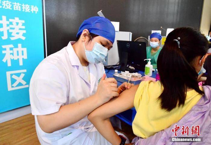 多國專家：比新冠病毒更致命的是“政治病毒”